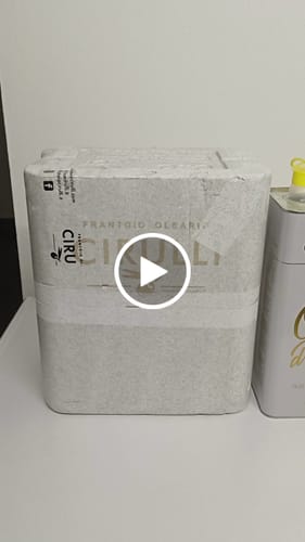 Customer video review of 1 lattina di olio extravergine di oliva • 5 Litri