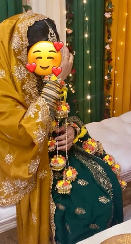 Customer photo review of Radima Yellow  And Orange Flower Kaleere Pair