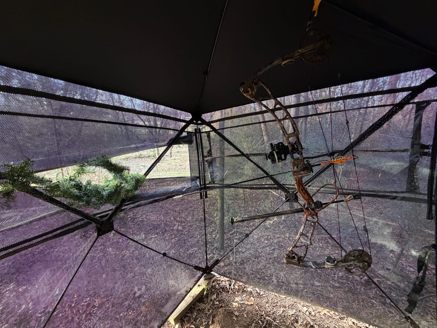 Customer photo review of Vis Series 270 Degree See Through Hunting Blind | Portable 2 3 4 Person Ground Blind | Camo Pop Up Ddeer Blind for Deer & Hunters
