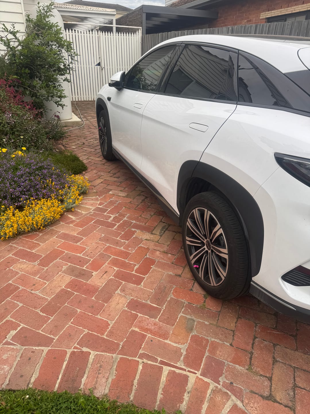Customer photo review of Rooster Shaped Valve Stem Cap 🐓🧢 - TyreCockz Prank (4 Pack!)