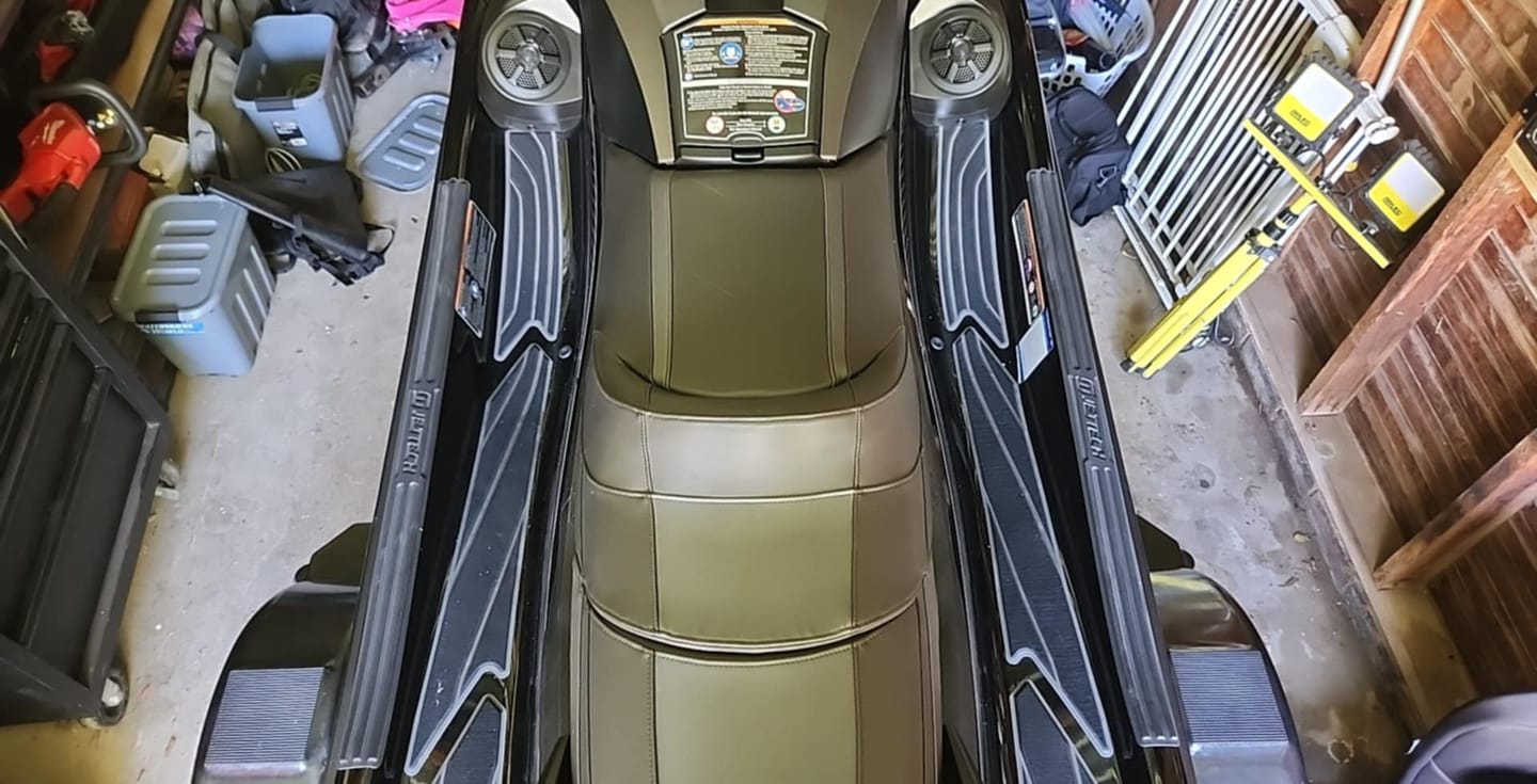 Customer photo review of JET TECH PWC GUNNEL TRACTION PADS