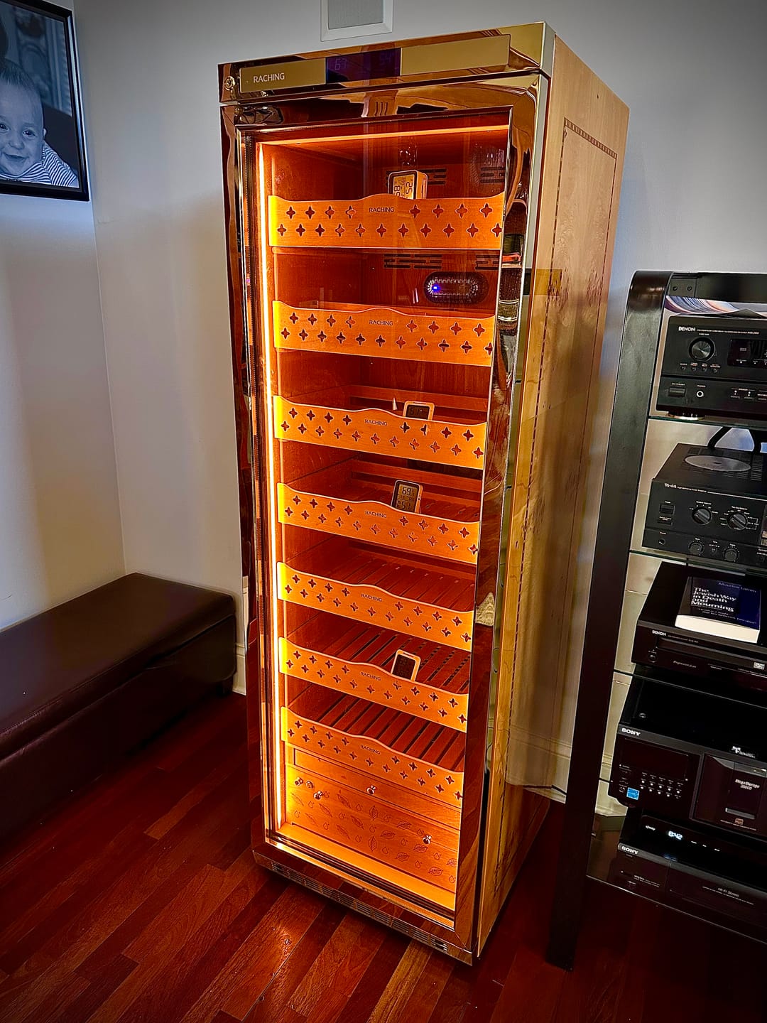 Customer photo review of Raching MON3800A Electric Humidor | Holds 1,500 Cigars