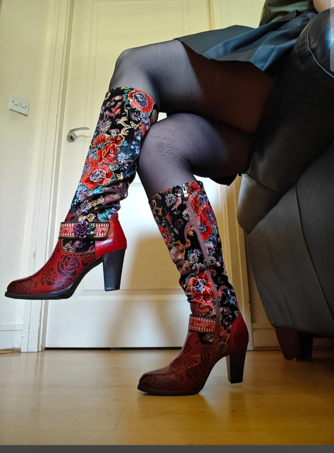 Customer photo review of Handmade Floral Embossed Embroidery Elegant Boots
