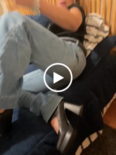 Customer video review of Claudia Black