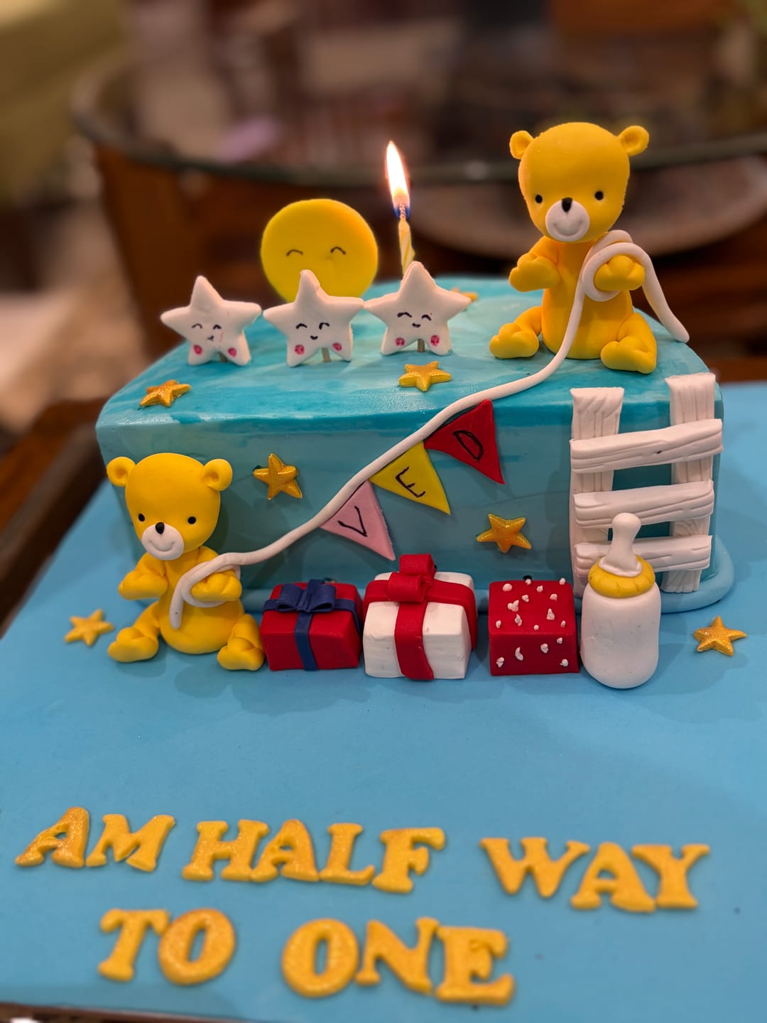 Customer photo review of Teddy 6 Months Cake