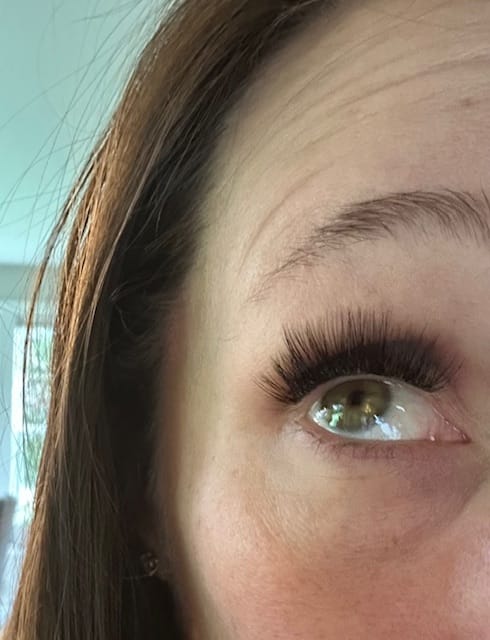 Customer photo review of Fluffy® Gossamer® Lash