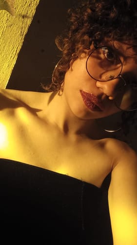 Customer photo review of Coco Red Sugar Glitter Lip Kit