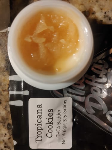 Customer photo review of Tropicana Cookies | THCA Badder