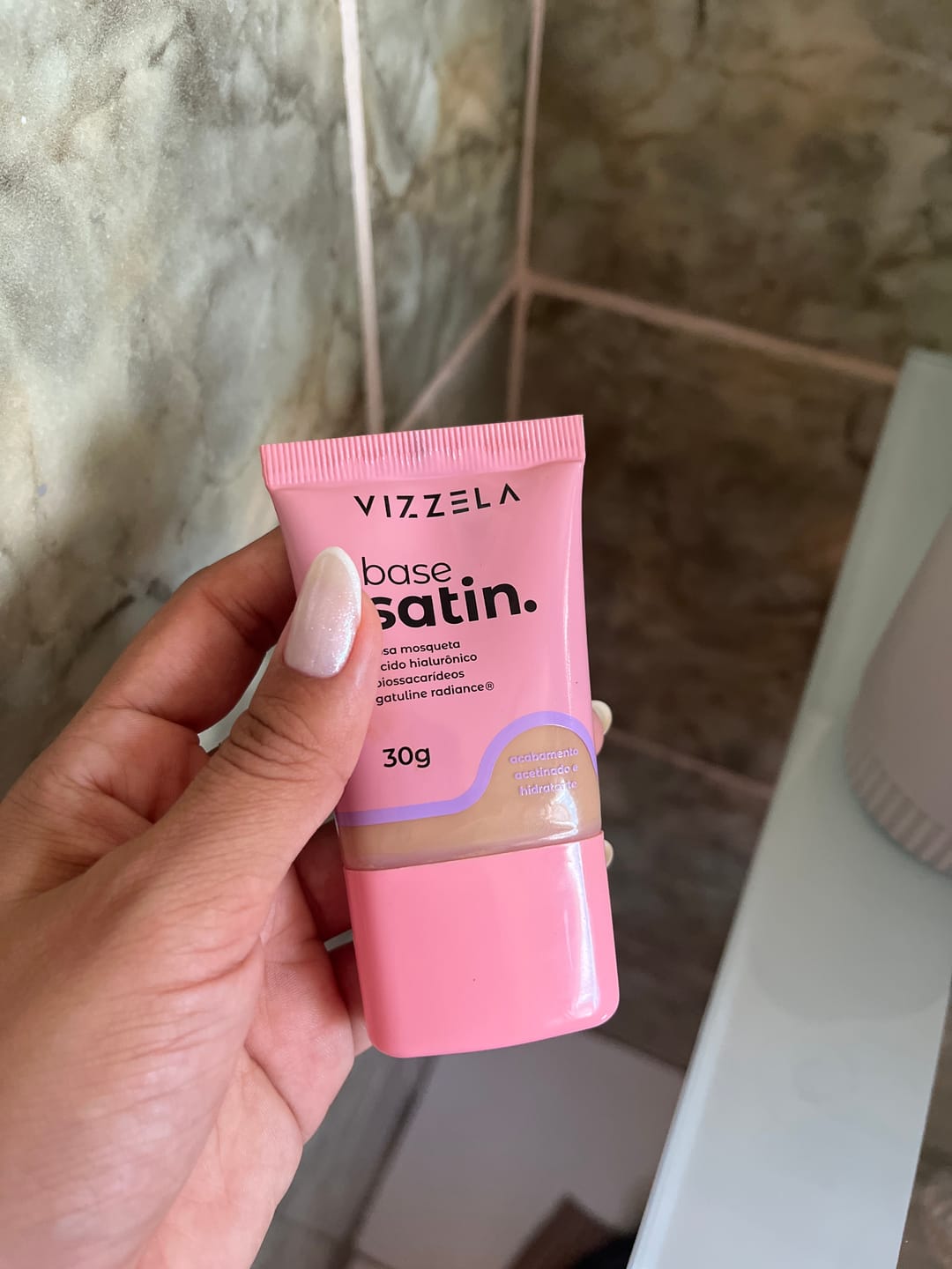 Customer photo review of Base Líquida SATIN - Vizzela