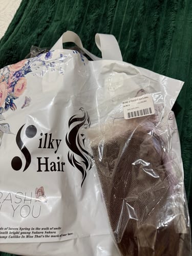 Customer photo review of Natural Vietnamese SDD Bone Straight Closure