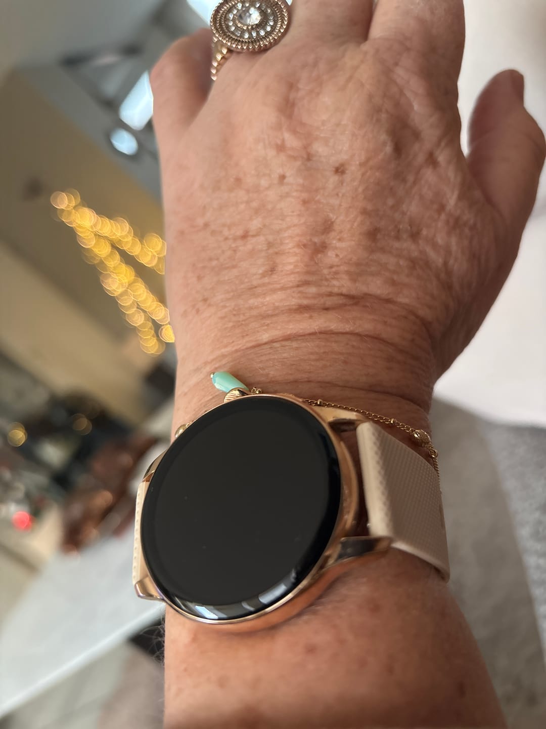 Customer photo review of Siltcon® Auréa Smartwatch Dames Goud