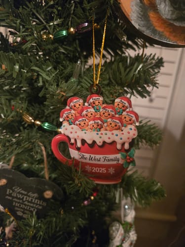 Customer photo review of Personalized Gingerbread Family Christmas Ornament With 2-10 Names,Treasure Happiest Christmas Memories For Family
