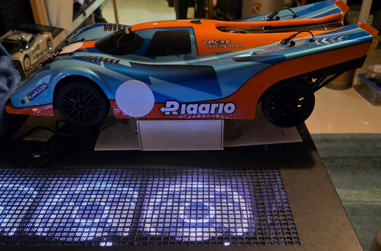 Customer photo review of Rlaarlo 1/10 Carbon Fiber Brushless RTR On-Road Cars, Supercar,AK-787