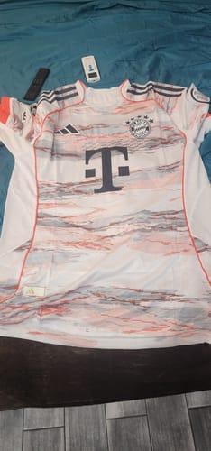 Customer photo review of Bayern Múnich Visita - 25/26