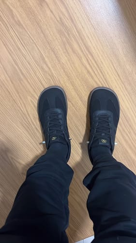 Customer photo review of Lily - Zapatos De Punta Ancha
