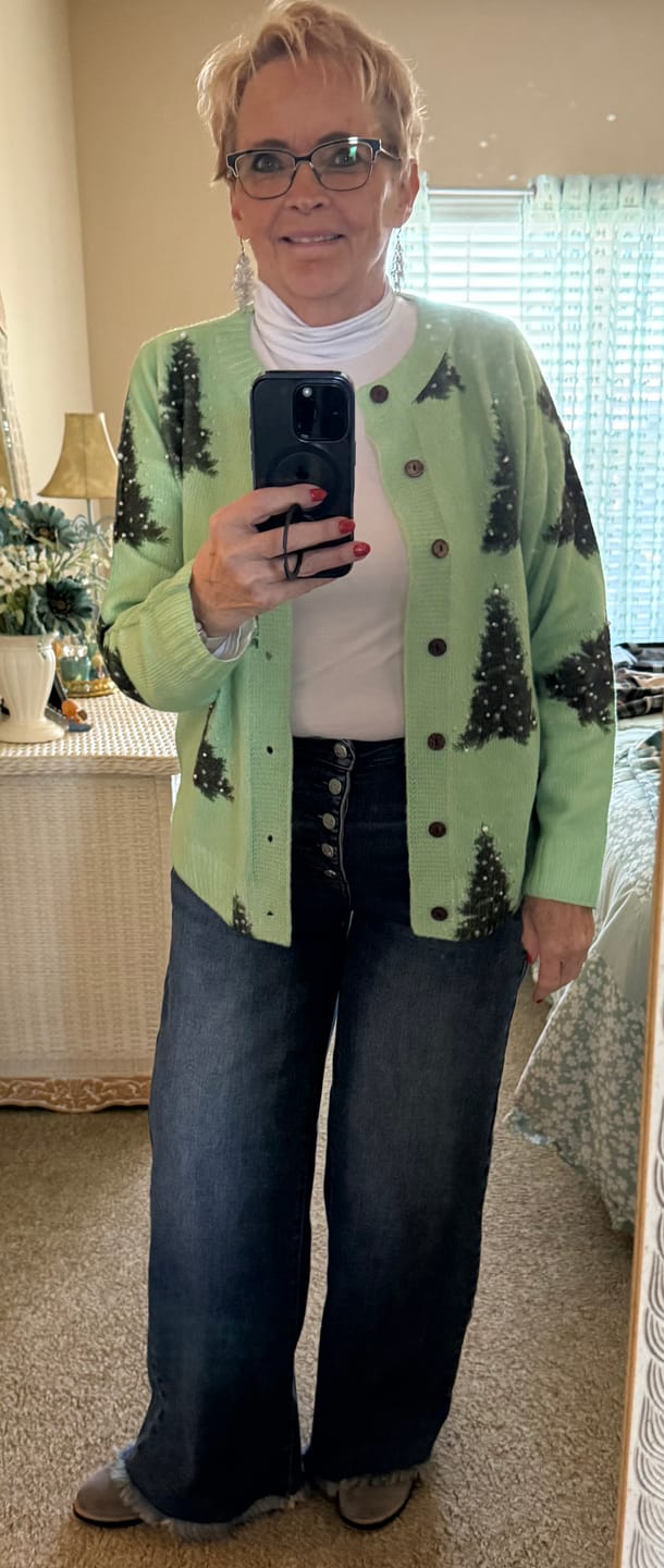 Customer photo review of Fly By - Judy Blue Button Fly Column Straight Leg Jean
