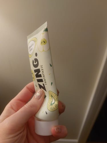 Customer photo review of Toothpaste Starter Pack