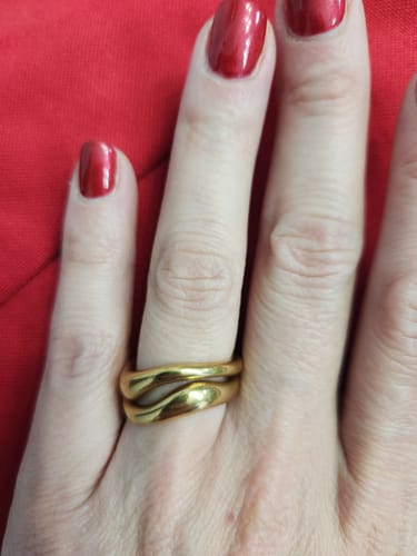 Customer photo review of Curves Ring Set - Gold