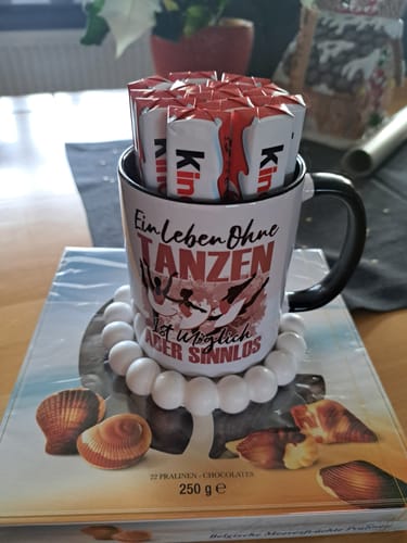 Customer photo review of Tänzerin Tasse Geschenk Spruch Ballett Tanten Geschenkidee Ein Leben Ohne Tanzen