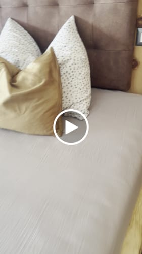 Customer video review of Erdungs-Spannbettlaken | Bambus Balance