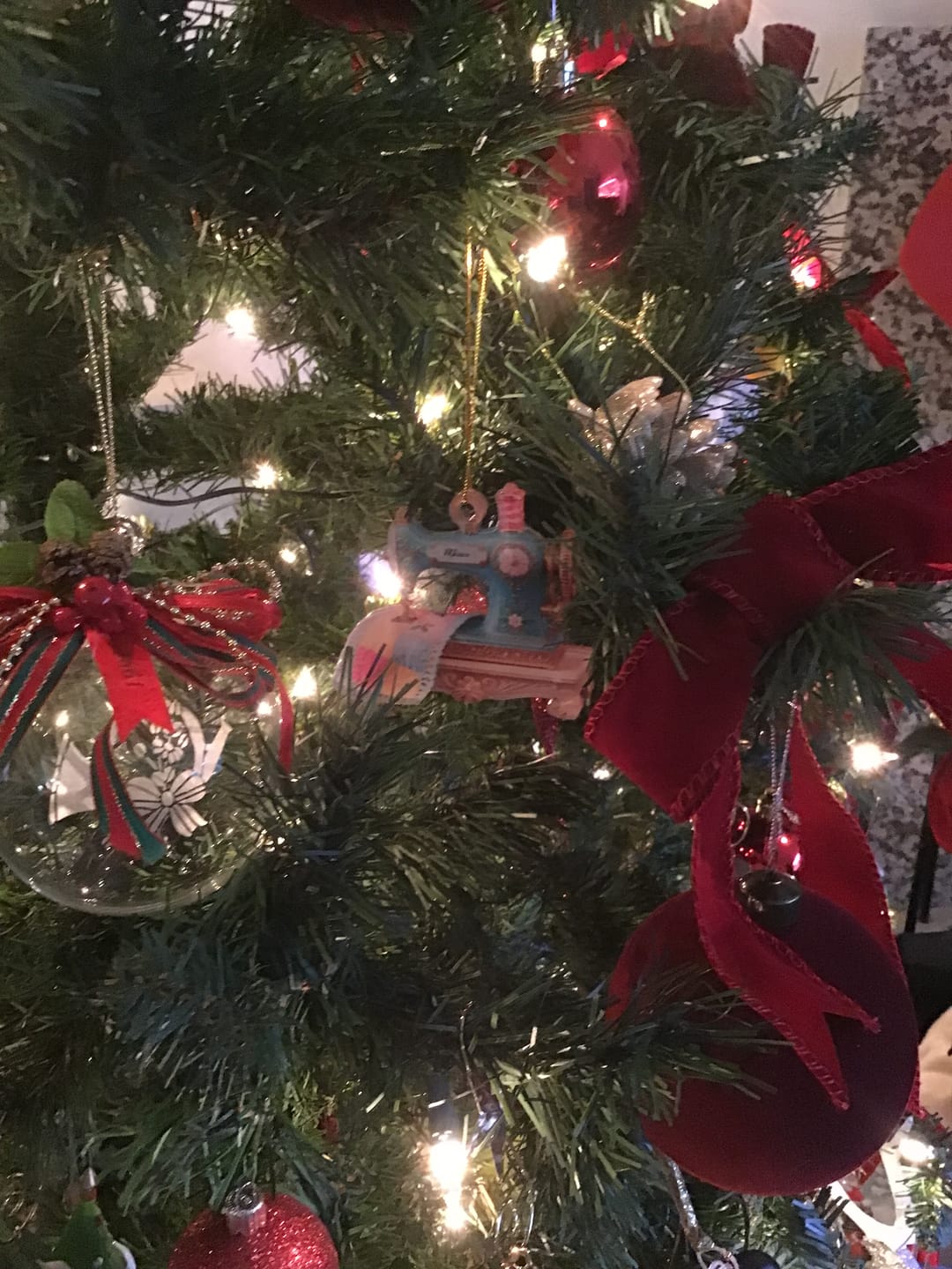 Customer photo review of Sewing Machine Quilter Personalized Christmas Acrylic Ornament - Seamstress Gift