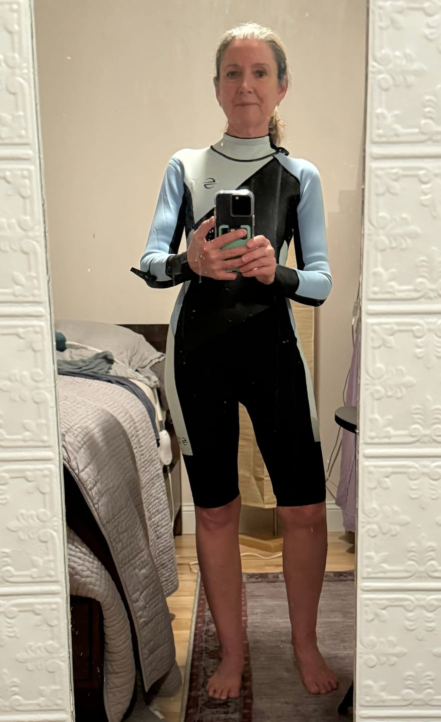 Customer photo review of Women's Limestone Neoprene Wetsuit Springsuit 3/2mm | Blue