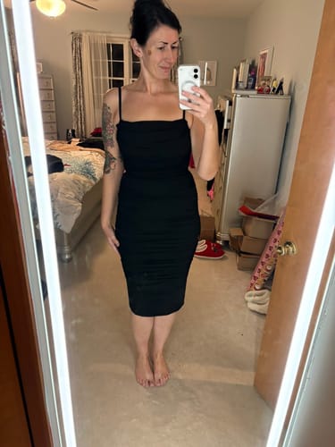 Customer photo review of Bandage Corset Wiggle Dress in Black - Vixen by Micheline Pitt