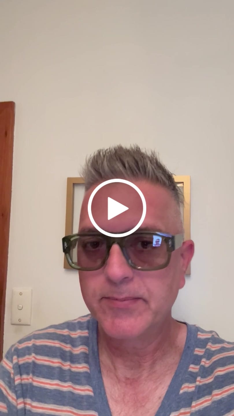 Customer video review of Huxley