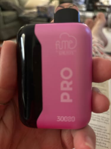 Customer photo review of Fume Pro 30K Puffs