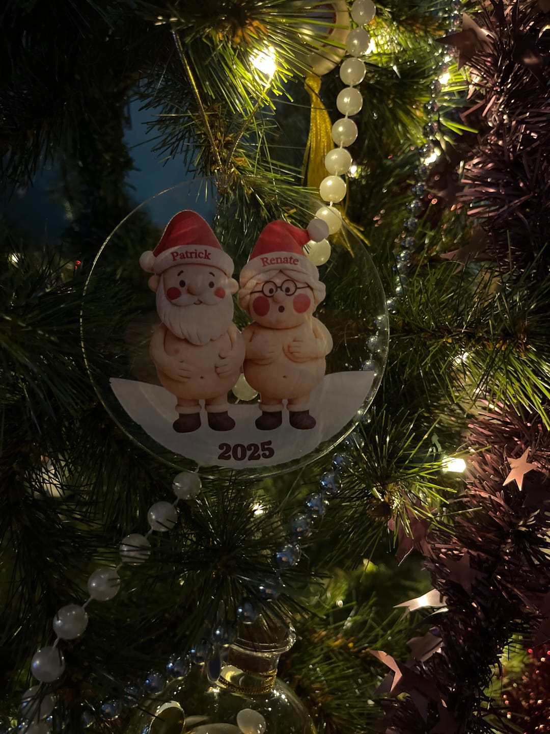 Customer photo review of Lustiges Paar Weihnachten mit Namen und Text - Personalisierter Baumschmuck