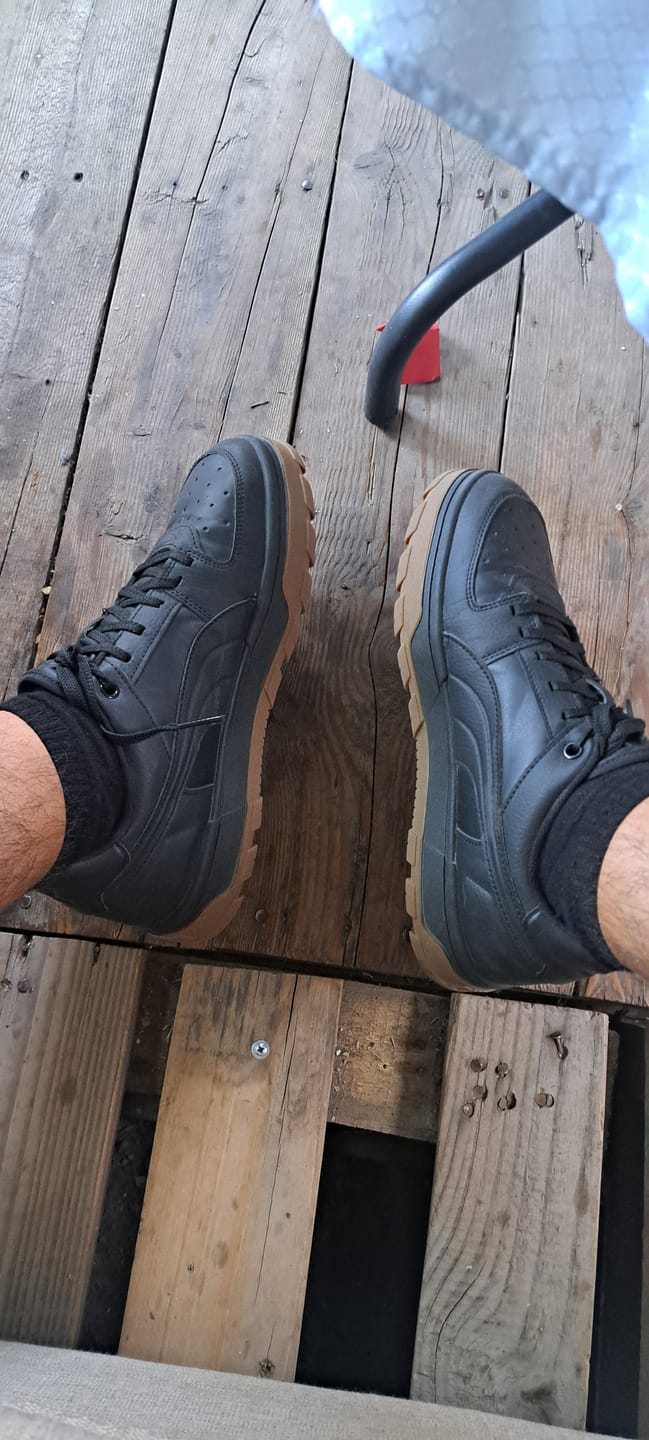 Customer photo review of Zapatilla Puma Caven 2.0 Abrupt Hombre Negro