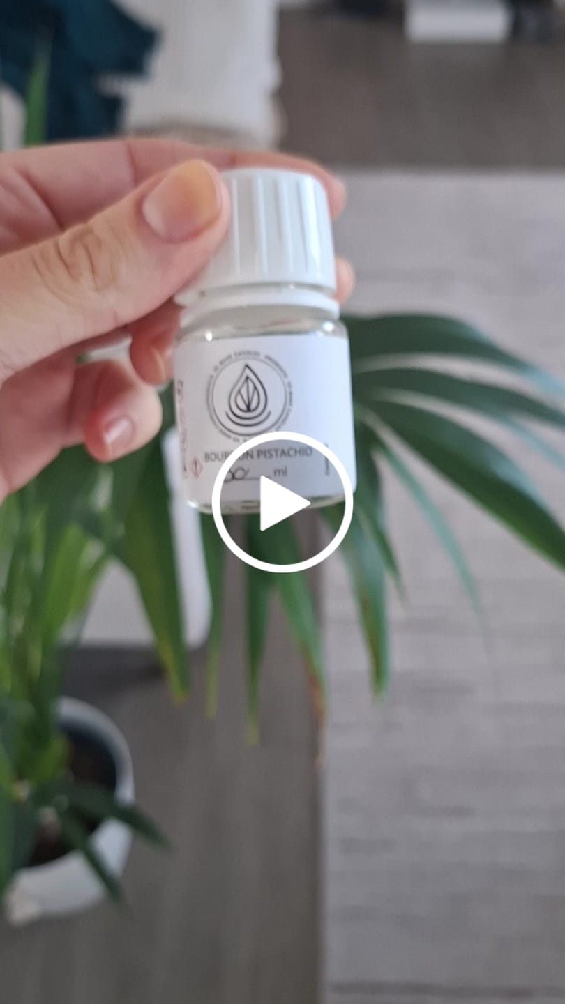 Customer video review of Fragancia BOURBON PISTACHIO