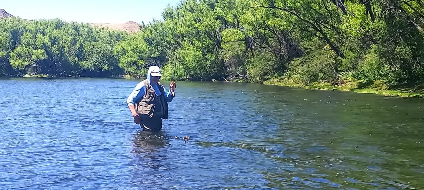 Customer photo review of Patagonia M's Swiftcurrent® Traverse Zip-Front Waders - New 2025