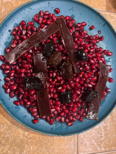 Customer photo review of 2 Tubs of Mini Wet and Juicy Sour Fruit Rolls