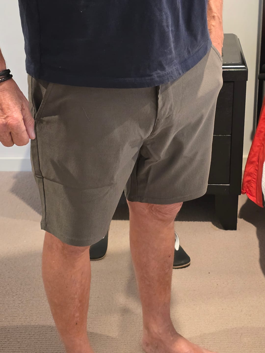 Customer photo review of Ultra-Stretch 7" Chino Shorts - Charcoal