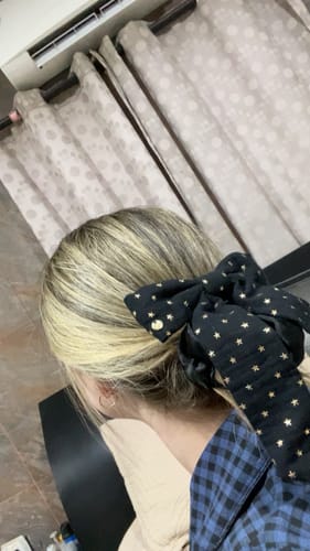 Customer photo review of Moño - Stars Large Bow