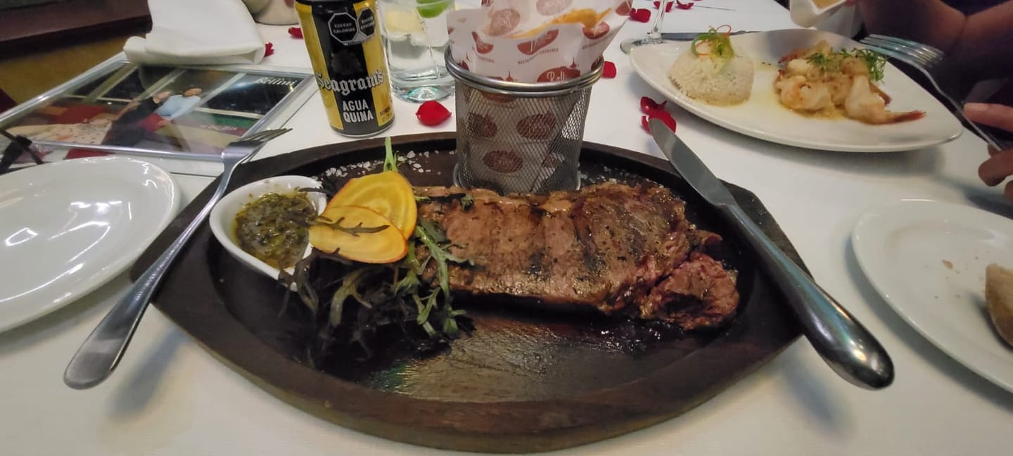 Customer photo review of Menú Aniversario