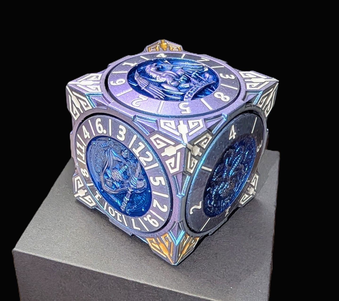 Customer photo review of Masters Dice Relic #000 – Class Legacy Spinner | 7 -in-1 Dual-Spinner Metal Dice