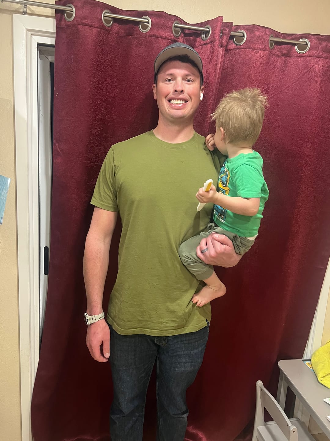 Customer photo review of Organic Tall Slim T-shirt (Military Green)