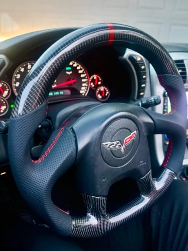 Customer photo review of [Customizable] 2005 C6 Chevy Corvette Carbon fiber LED Steering Wheel