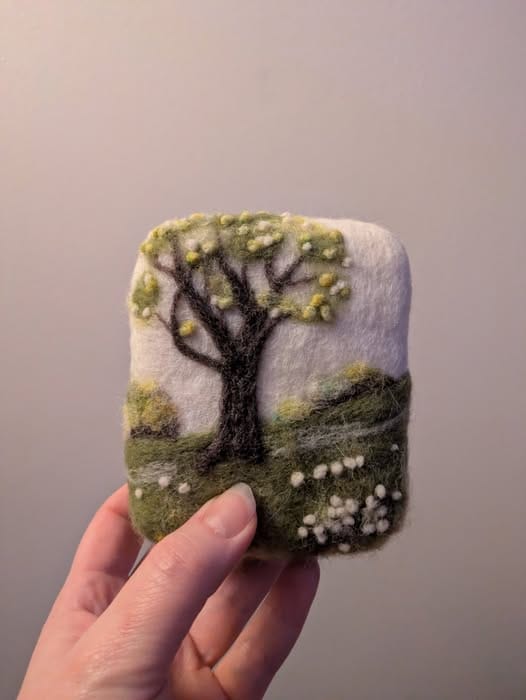 Customer photo review of Spring Blooms Mini Needle Felting Kit