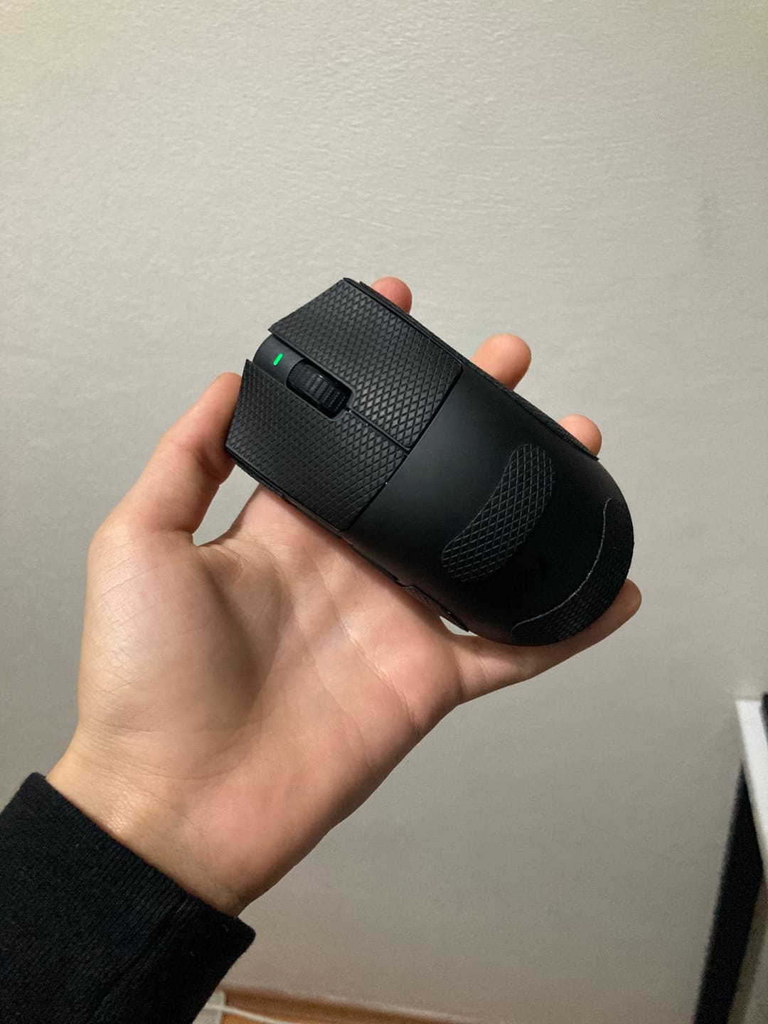 Customer photo review of ATK Blazing Sky X1 V2 Wireless Mouse