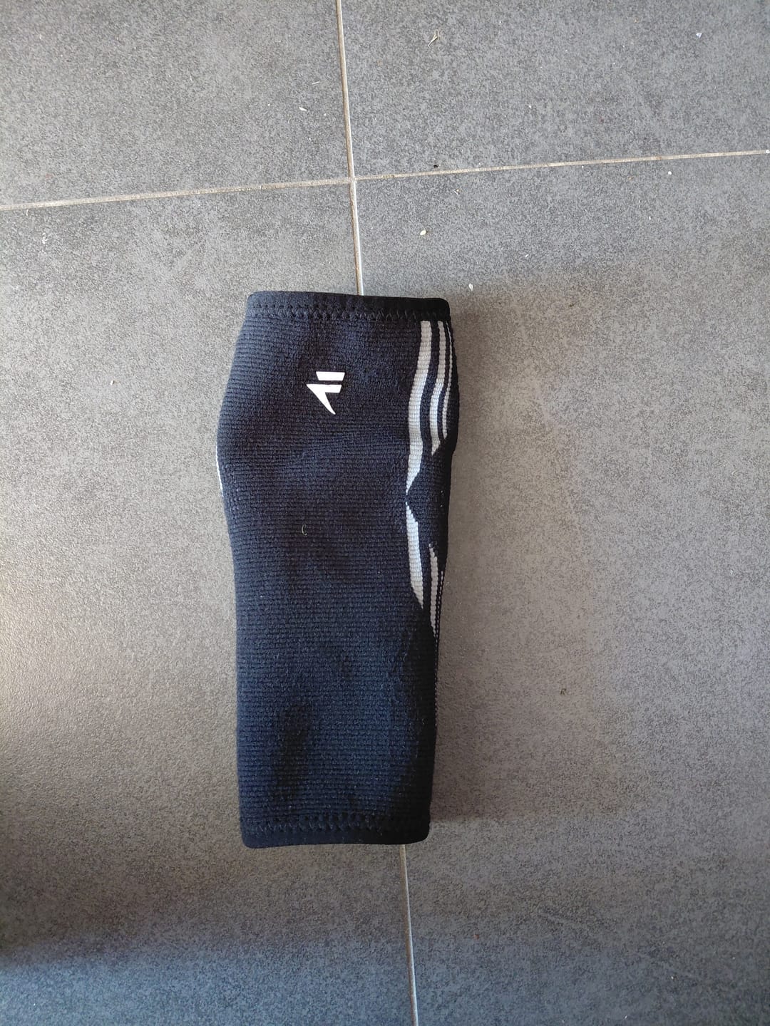 Customer photo review of Maintiens de Compression pour Coudes