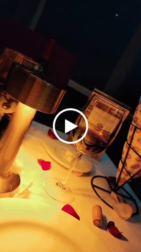 Customer video review of Cena Romántica Buen Mes