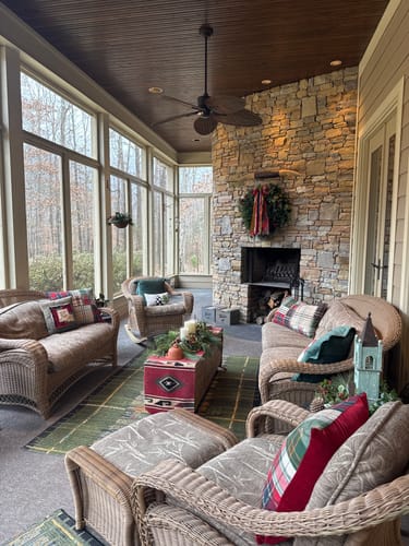 Customer photo review of Christmas Tradition Wreath Ribbon