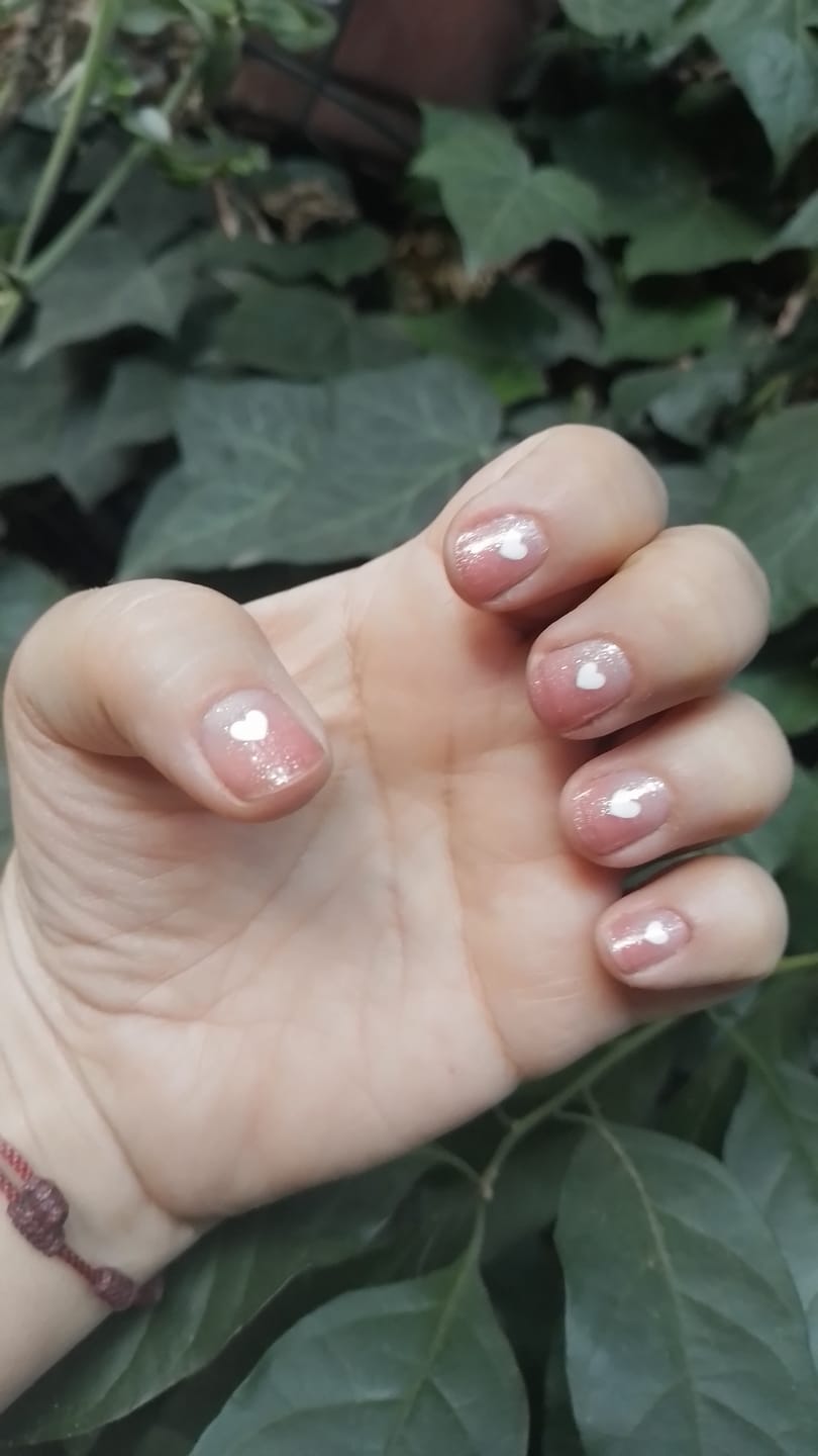 Customer photo review of Pink Heart  | Stickers de Esmalte