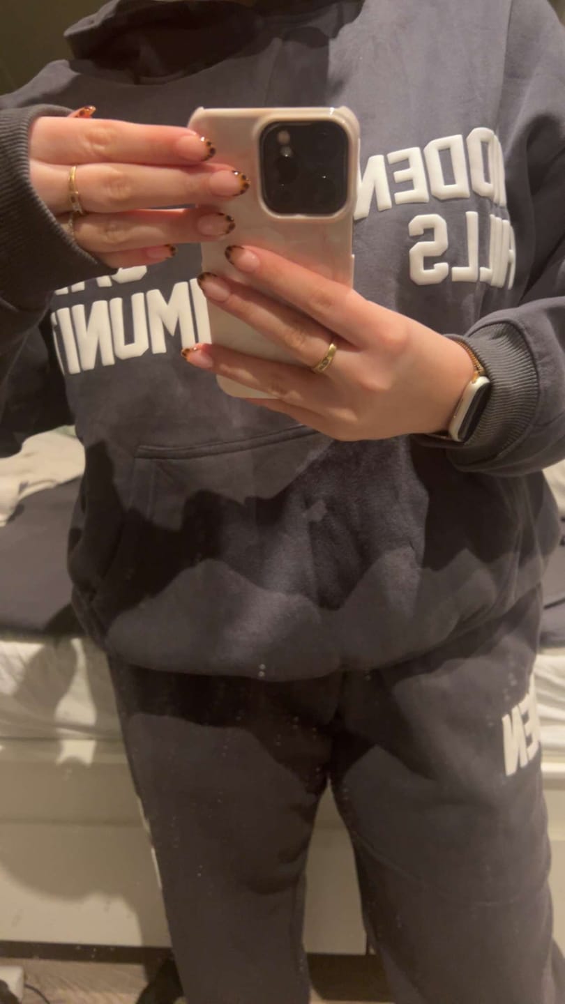 Customer photo review of GATED COMMUNITY CUFFED SWEATPANTS DARK GREY