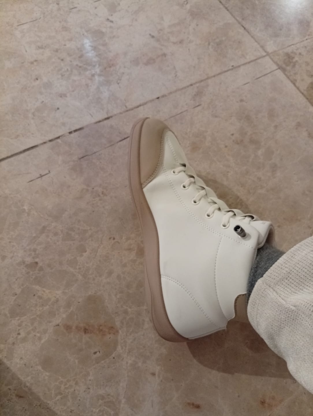 Customer photo review of Yew - Barefoot De Ocio