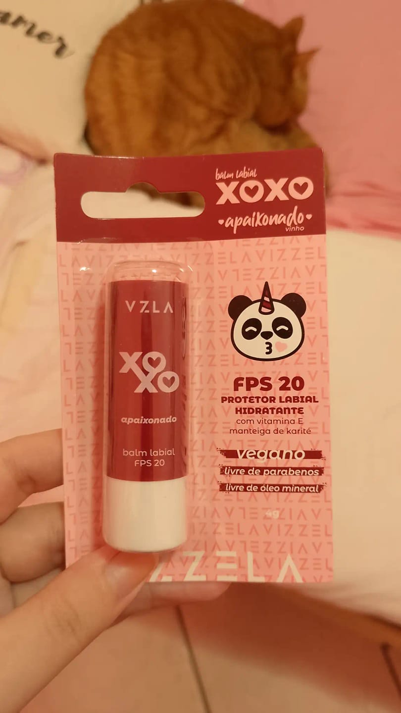 Customer photo review of Balm Labial Xoxo FPS 20 – Vizzela