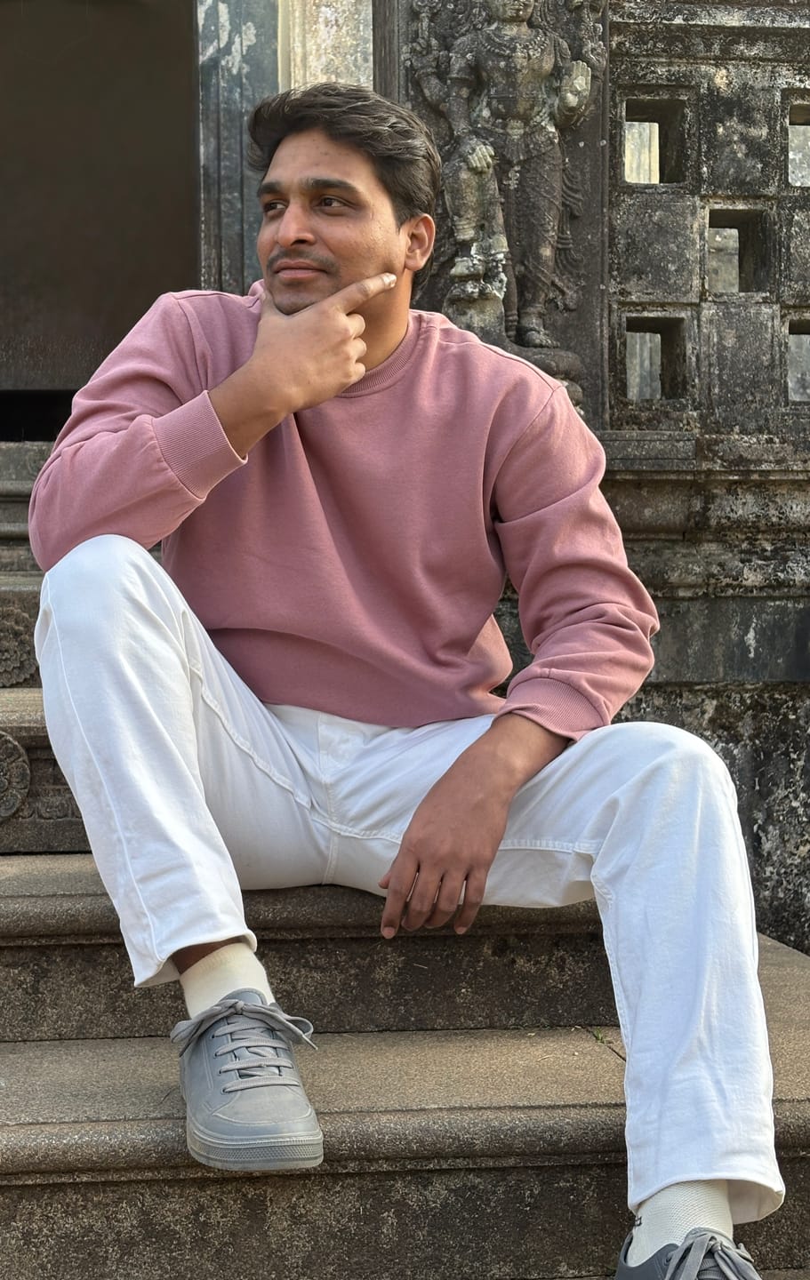 Customer photo review of Unisex Rose Taupe Round Neck Sweatshirt